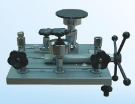 YS-600 活塞式壓力計(jì)